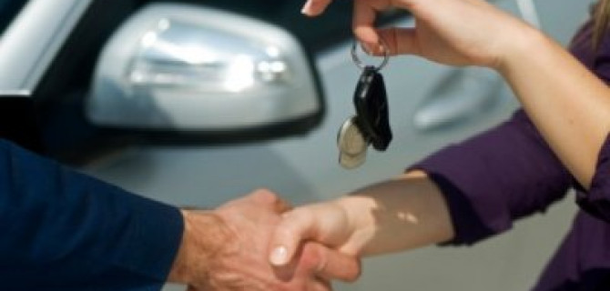 Прокат авто - особенности услуги: кому и когда стоит арендовать машину