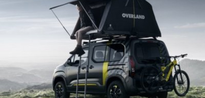 Peugeot представил минивэн Rifter, укомплектовав его палаткой и велосипедом