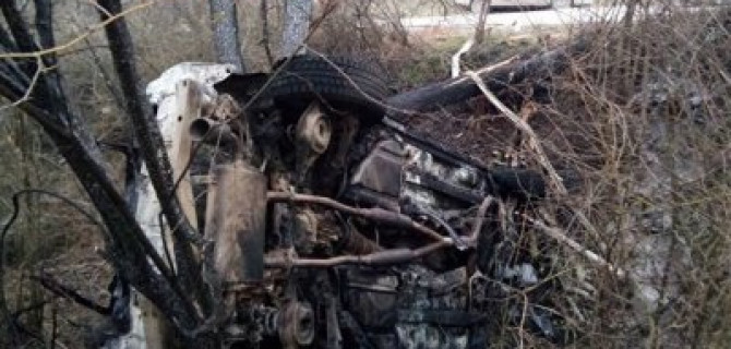 Женщина погибла в сгоревшем автомобиле под Феодосией