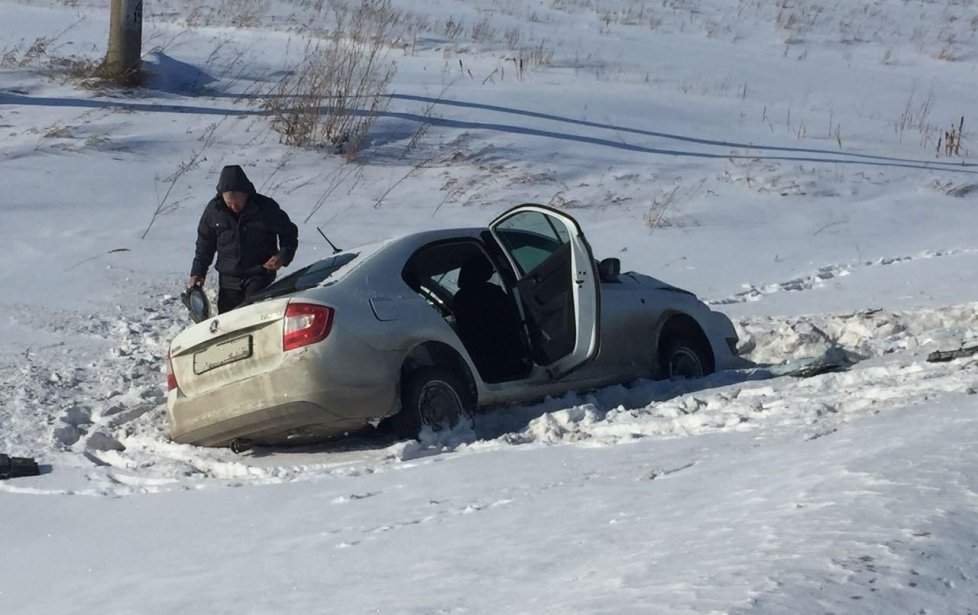 В лобовом ДТП на трассе Дюртюли-Нефтекамск погибла женщина (2)