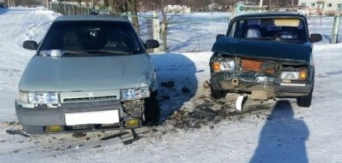 Под Волгоградом по вине пьяного водителя пострадали женщина и ребенок