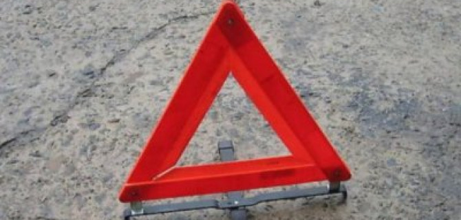 Под Пензой автомобиль врезался в столб – погибли двое