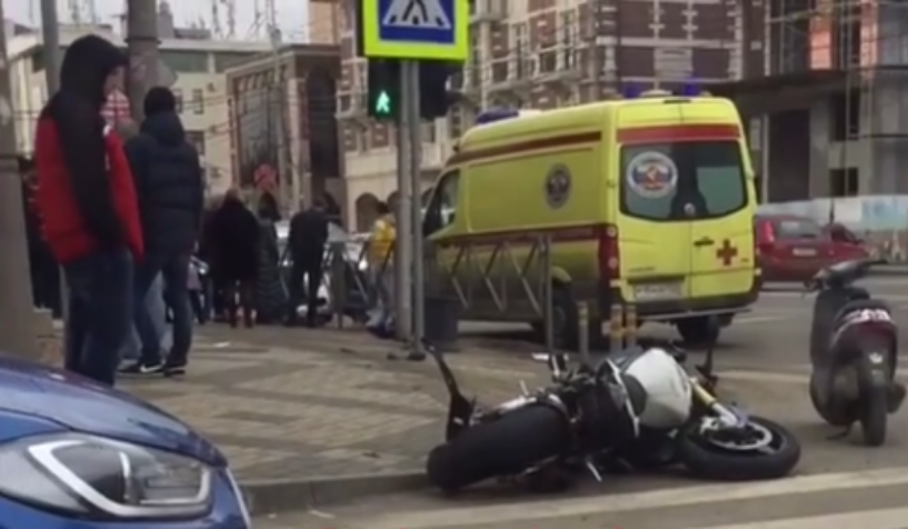 В Краснодаре в ДТП погиб мотоциклист