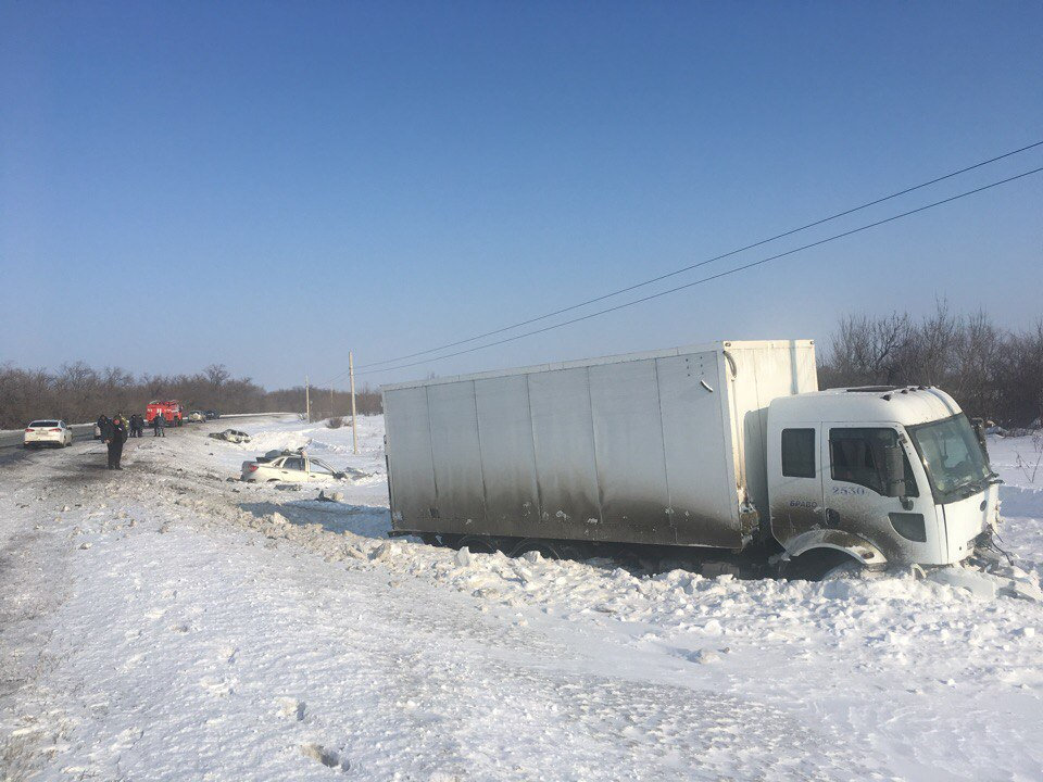 Под Сызранью столкнулись «Гранта», ВАЗ и грузовик – погиб человек (2)