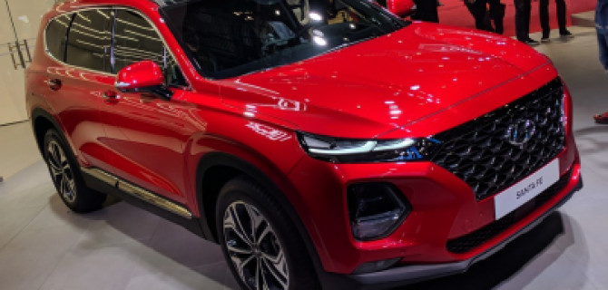 Новый Hyundai Santa Fe обещали привести в Россию уже осенью