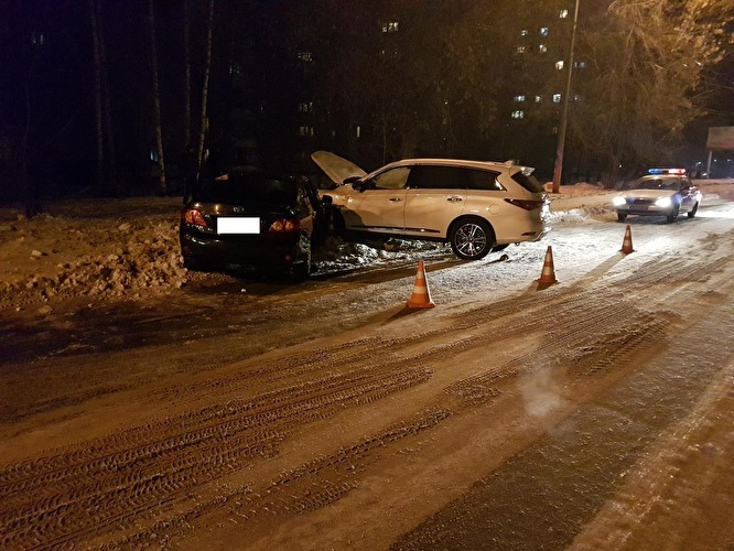 Трое детей пострадали в ДТП в Екатеринбурге (2)