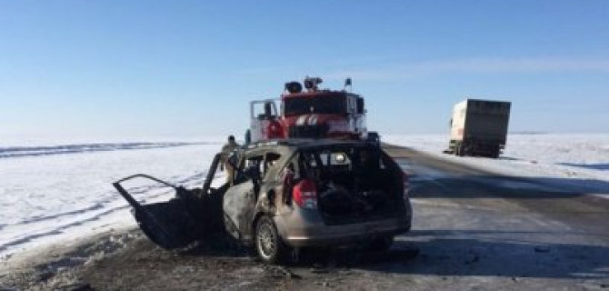 Три человека сгорели в ДТП в Челябинской области