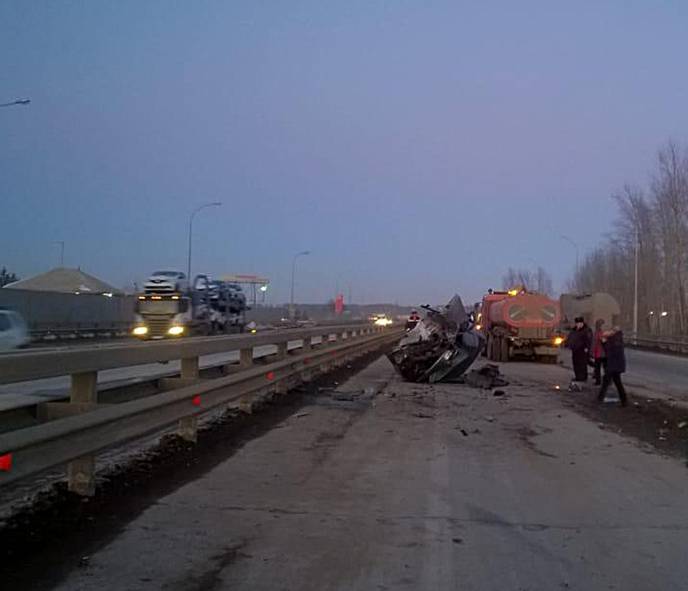 В Уфе в ДТП со снегоуборочным КамАЗом погибла 20-летняя девушка (1)