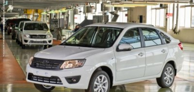 "АвтоВАЗ" перенес выпуск лифтбеков Lada Granta из Ижевска в Тольятти