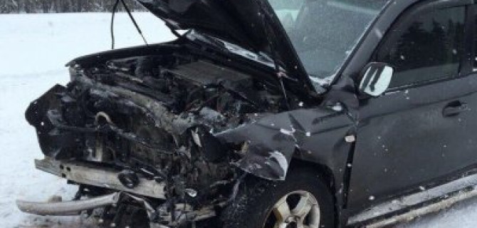 В ДТП в Сосногорском районе погиб мужчина и пострадали дети