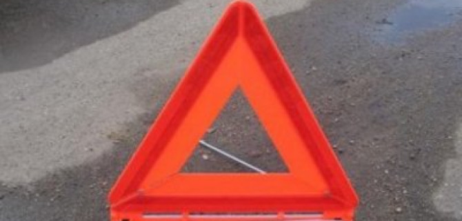 Двое детей и женщина погибли в ДТП в Алданском районе Якутии