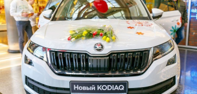 Курс на весну! Цветочный патруль SKODA 