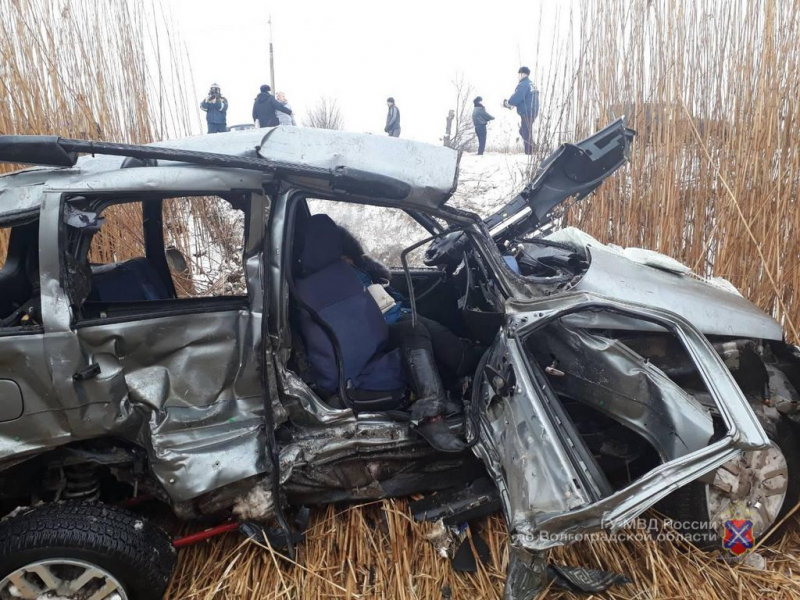 Молодая пассажирка погибла в ДТП с автобусом в Волгоградской области (2)