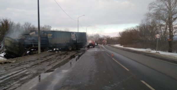 В Рязанской области в ДТП с «Газелью» и фурой погиб человек (1)