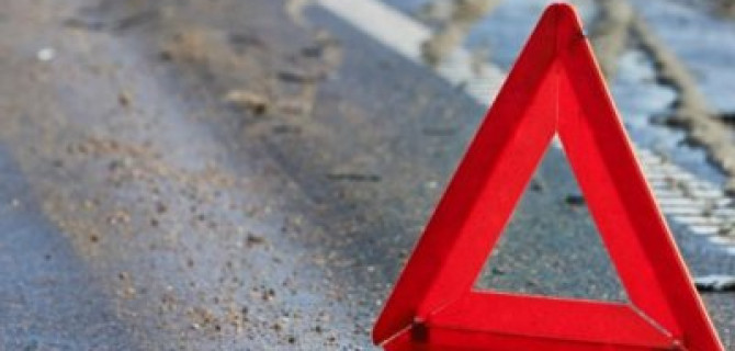 Микроавтобус с детьми попал в ДТП на трассе «Кола»