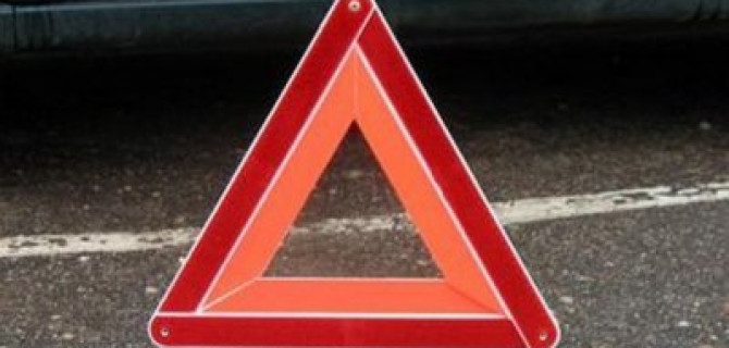 В Сургутском районе в ДТП с автокраном погибли два человека