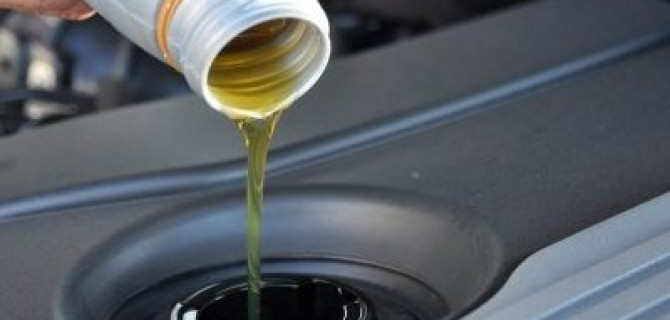 Как часто требуется замена масла в автомобиле