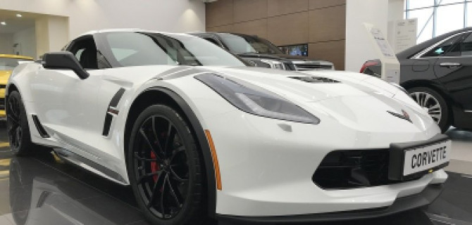 Последний белый Chevrolet Corvette Grand Sport в России!