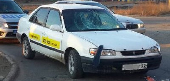 В Ангарске пьяный водитель сбил двух женщин и скрылся