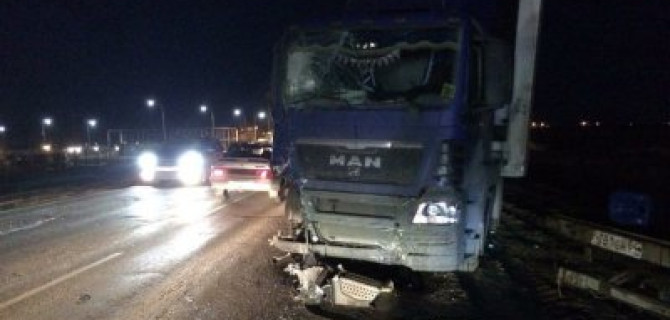 Водитель «Газели» погиб в ДТП под Саратовом