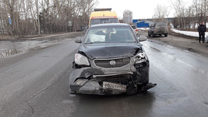 Трое детей пострадали в ДТП в Новосибирске