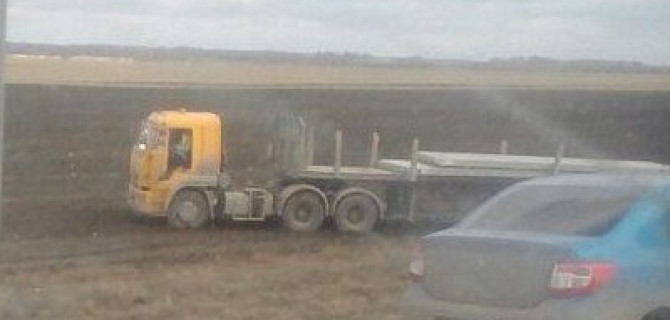 Велосипедист и водитель фуры погибли в ДТП под Новосибирском