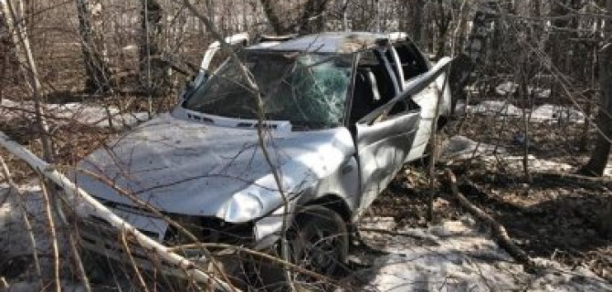 В Самарской области водитель ВАЗа погиб при опрокидывании машины