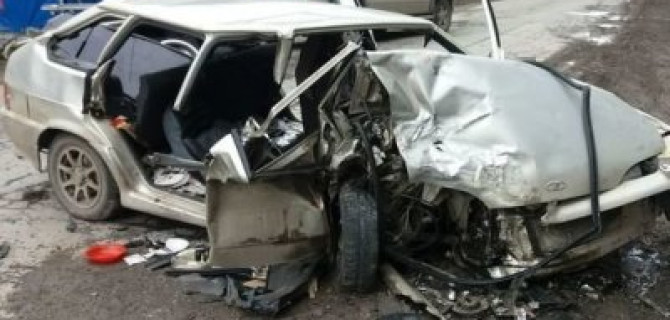 Два человека погибли в ДТП в Свердловской области