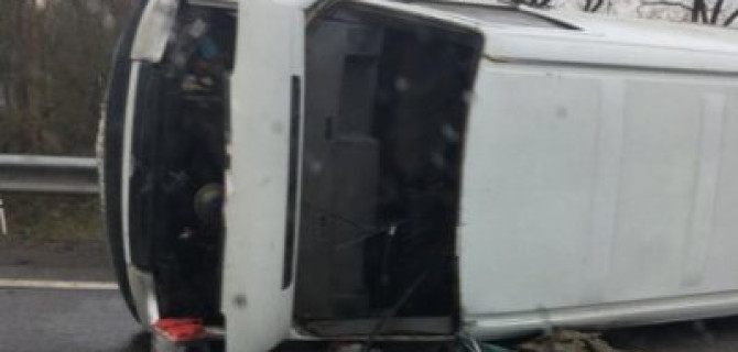 Водитель микроавтобуса погиб в ДТП в Смоленске