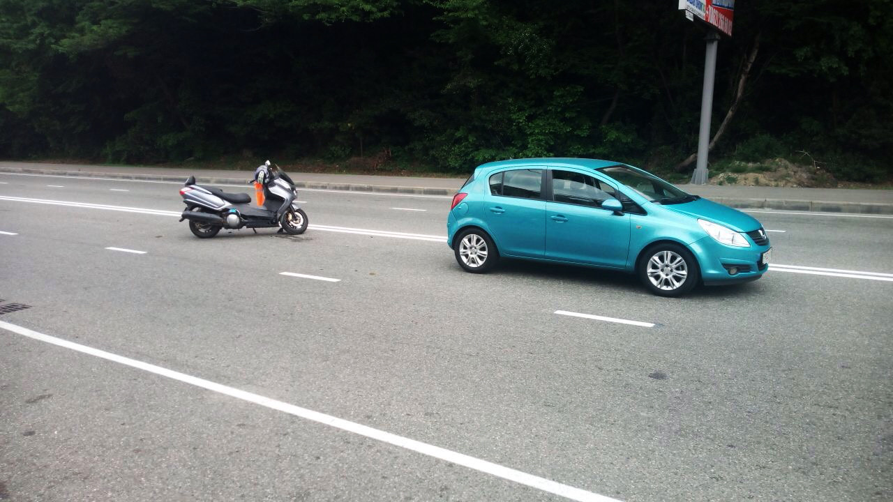 Ребенок пострадал в ДТП с мопедом в Сочи (1)