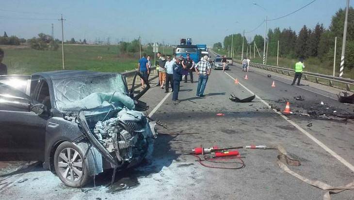 В ДТП под Почепом погибли два человека