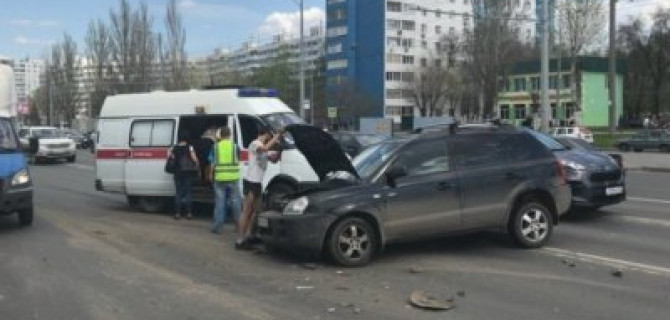 В ДТП с маршруткой в Самаре пострадали двое детей