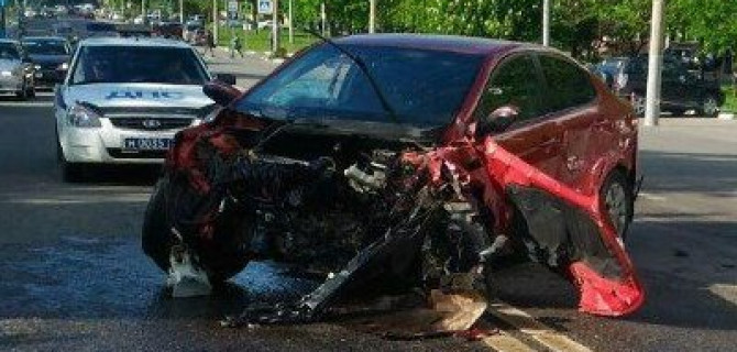 Два человека пострадали в массовом ДТП в Туле