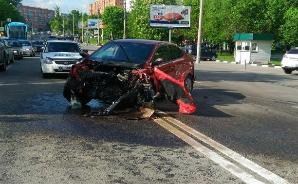Два человека пострадали в массовом ДТП в Туле