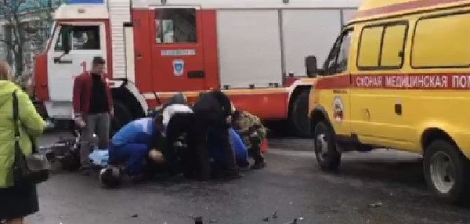 Мотоциклист серьезно пострадал в центре Мурманска