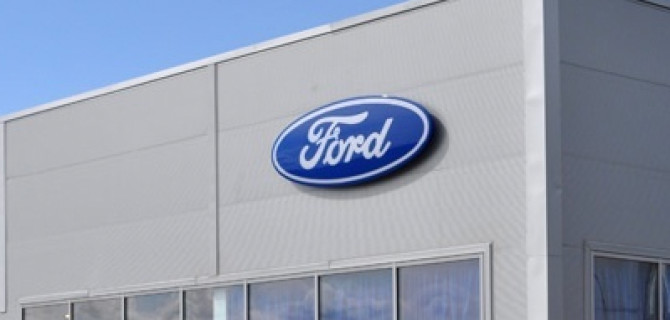 Ford в России поднял цены на все модели
