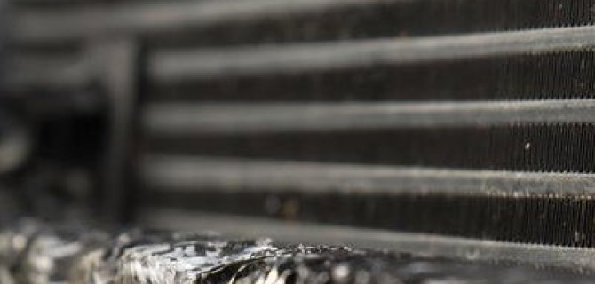 Особенности процесса замены помпы и радиатора охлаждения