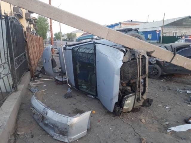 В Бурятии водитель насмерть сбил двух человек и скрылся (1)