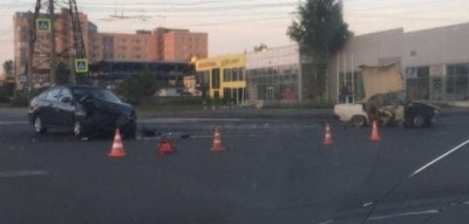 Двое взрослых и младенец пострадали в ДТП на Индустриальном