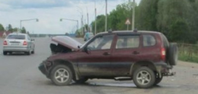 Четыре человека пострадали в ДТП в Ярославской области