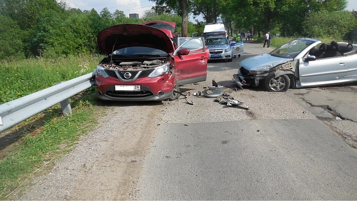 Четверо, включая ребенка, пострадали в ДТП под Калининградом