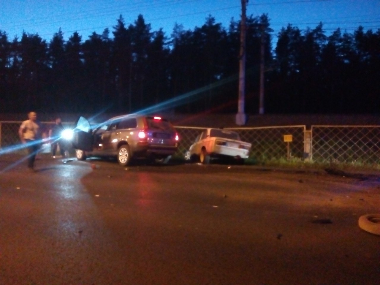 Двое детей и двое взрослых пострадали в массовом ДТП в Петербурге (3)