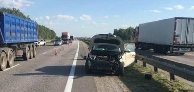 Двое детей пострадали в ДТП на трассе М-4 под Тулой