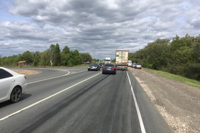 Пьяный водитель фуры устроил ДТП с пострадавшими в Красноярском районе Самарской области (4)