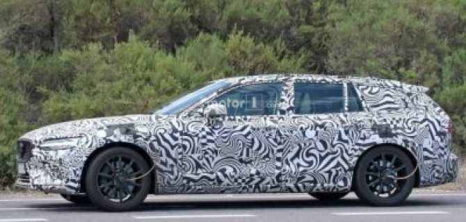 Шпионы сфотографировали спортивную версию Volvo V60 в камуфляже