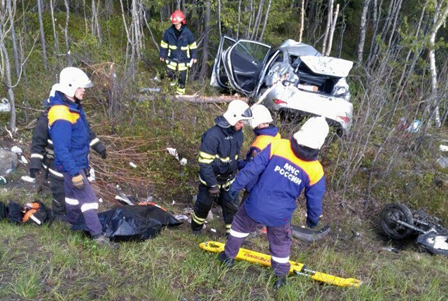 В ДТП с мотоциклом под Мурманском погибли два человека (1)