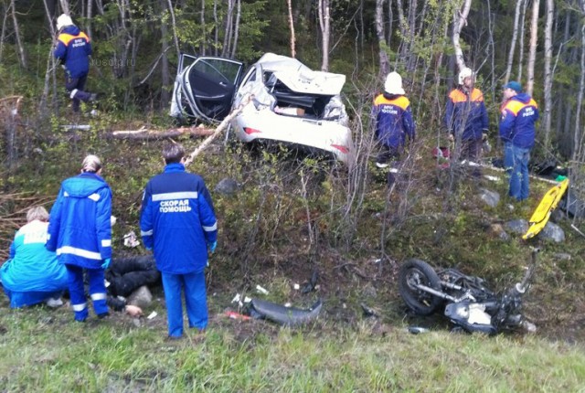 В ДТП с мотоциклом под Мурманском погибли два человека (2)