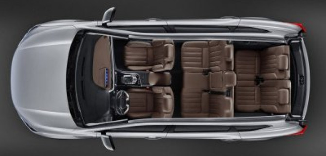 Zotye показала салон нового кроссовера Traum Seek 5