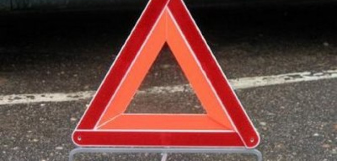 Четыре человека погибли при падении иномарки в реку в Новосибирской области