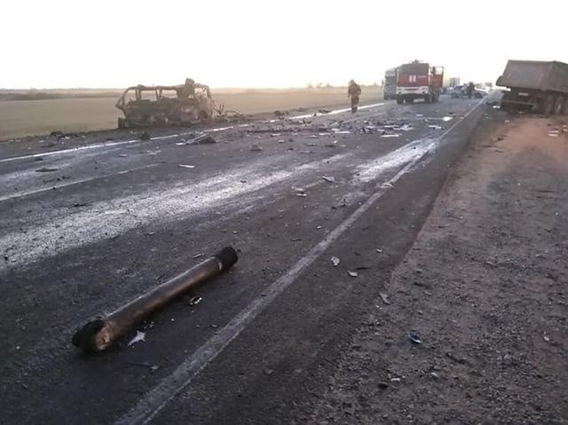 В ДТП с микроавтобусом под Славянском-на-Кубани погибли люди‍ (5)